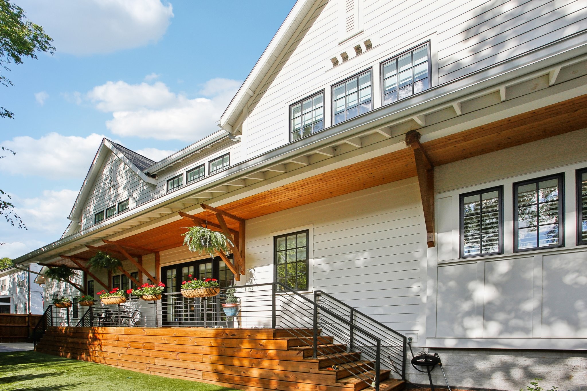 615 Estes Rd
