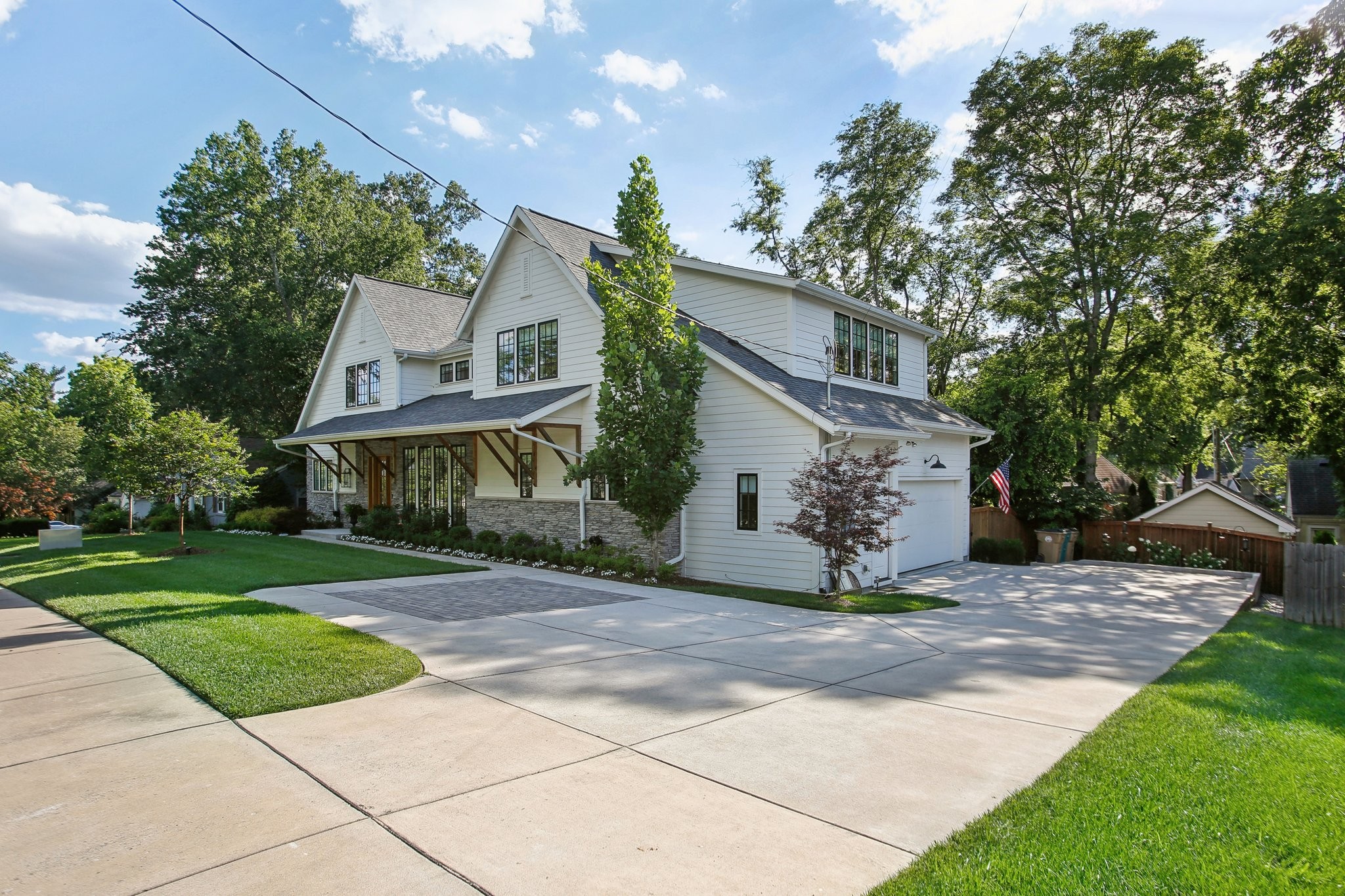 615 Estes Rd
