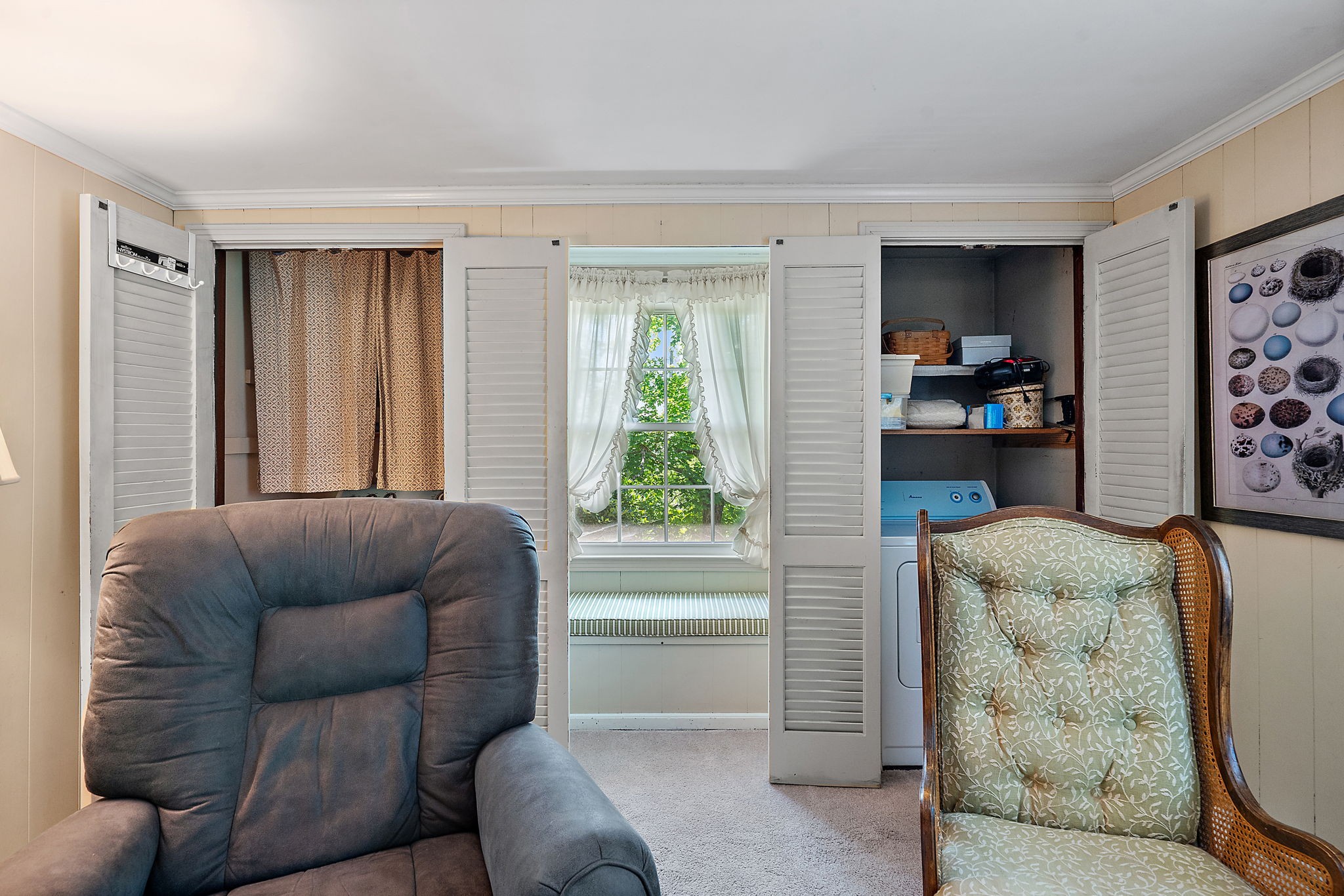 6401 Lansing Dr