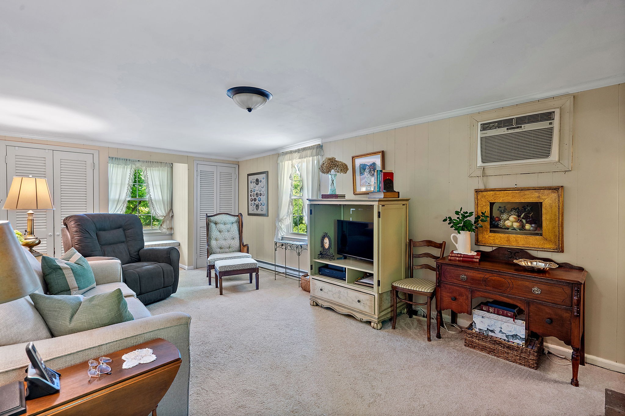 6401 Lansing Dr