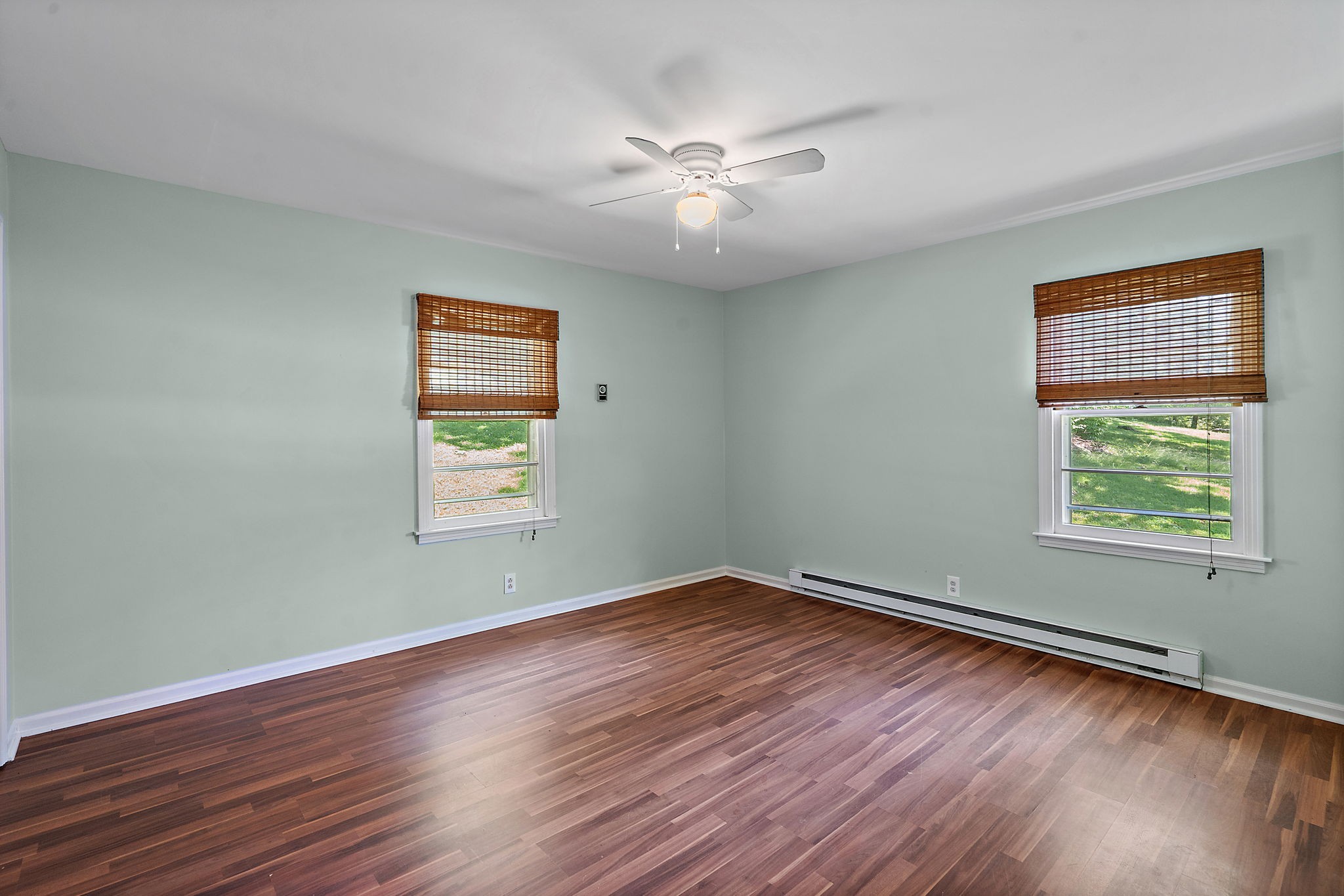 6401 Lansing Dr