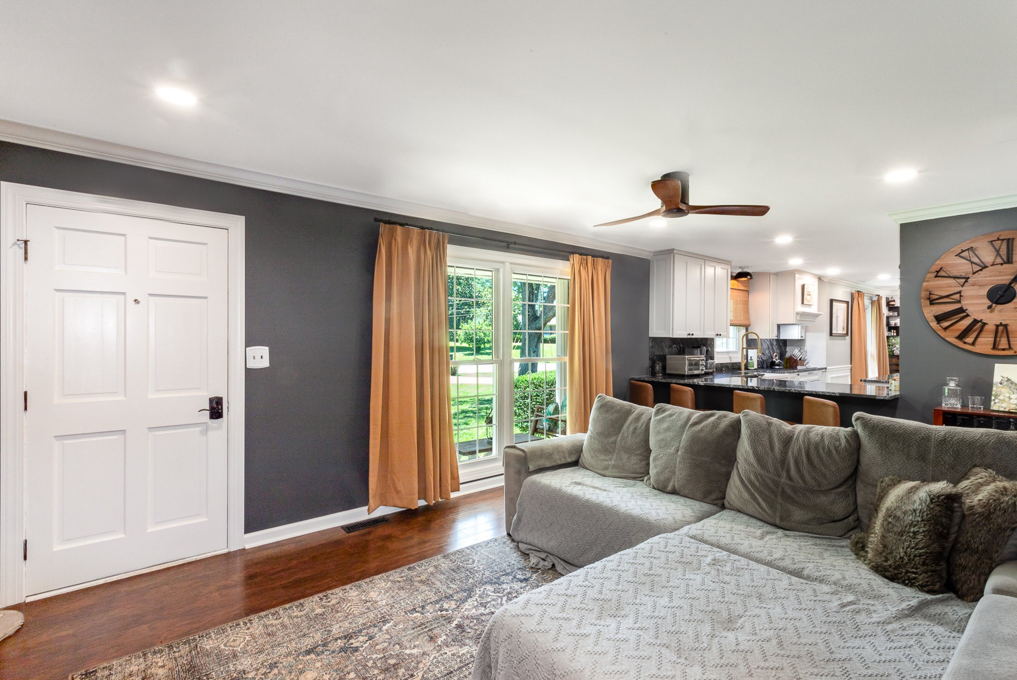 1507 Jewell Dr