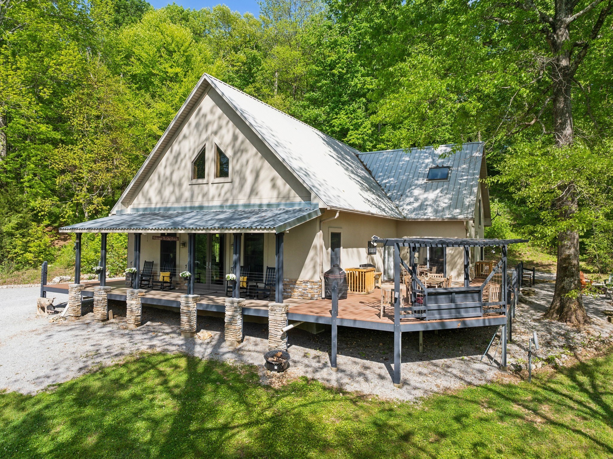 2975 Indian Creek Rd