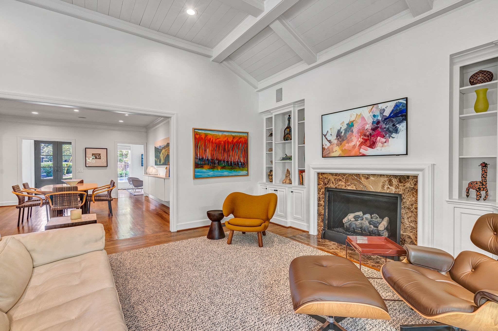 204 Longwood Ct