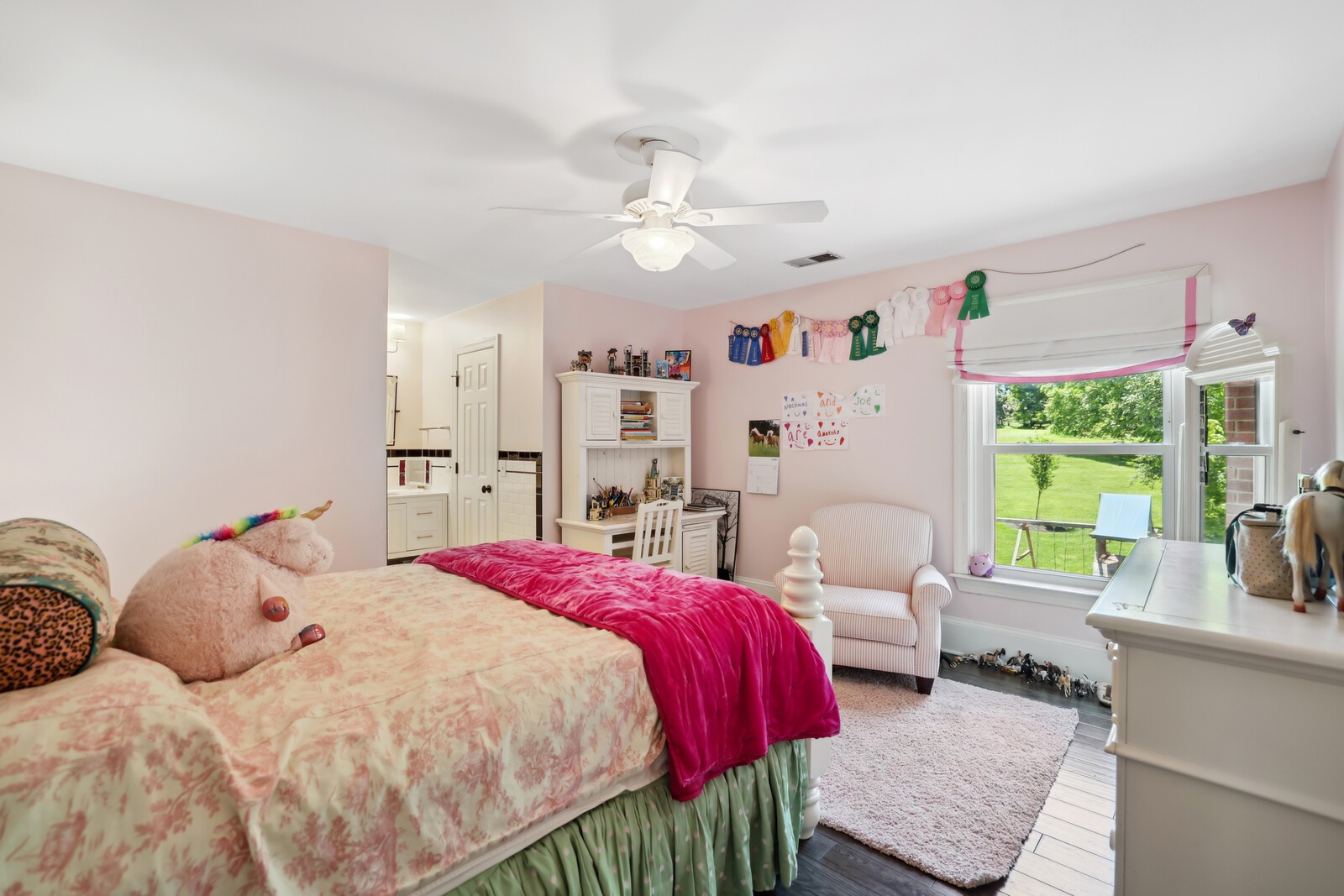 9045 Lochmere Ct