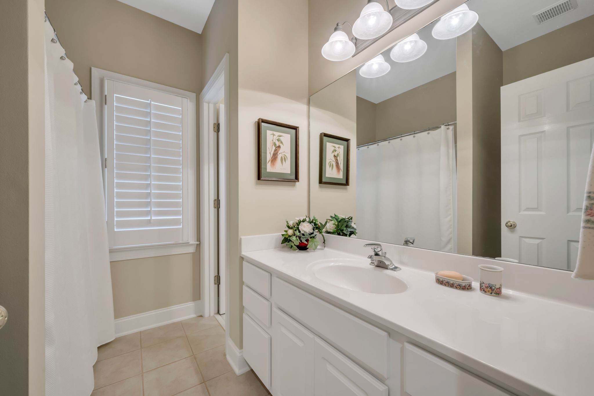 5153 Ravens Glen