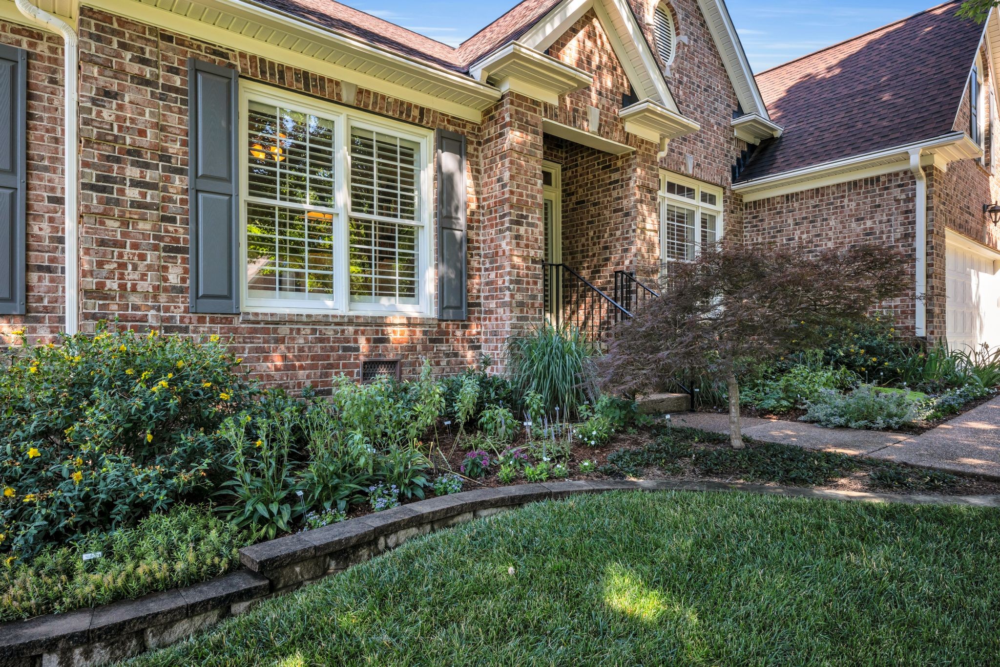 5153 Ravens Glen