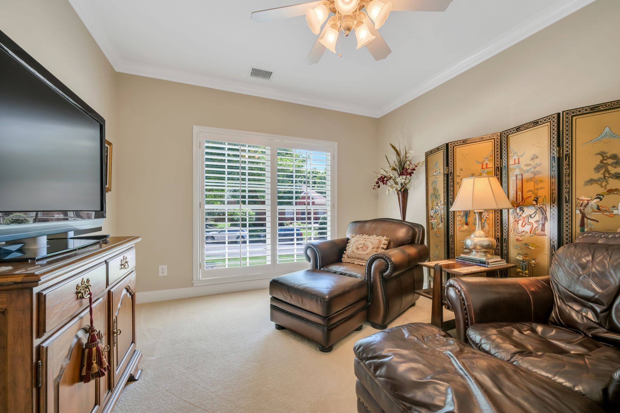5153 Ravens Glen