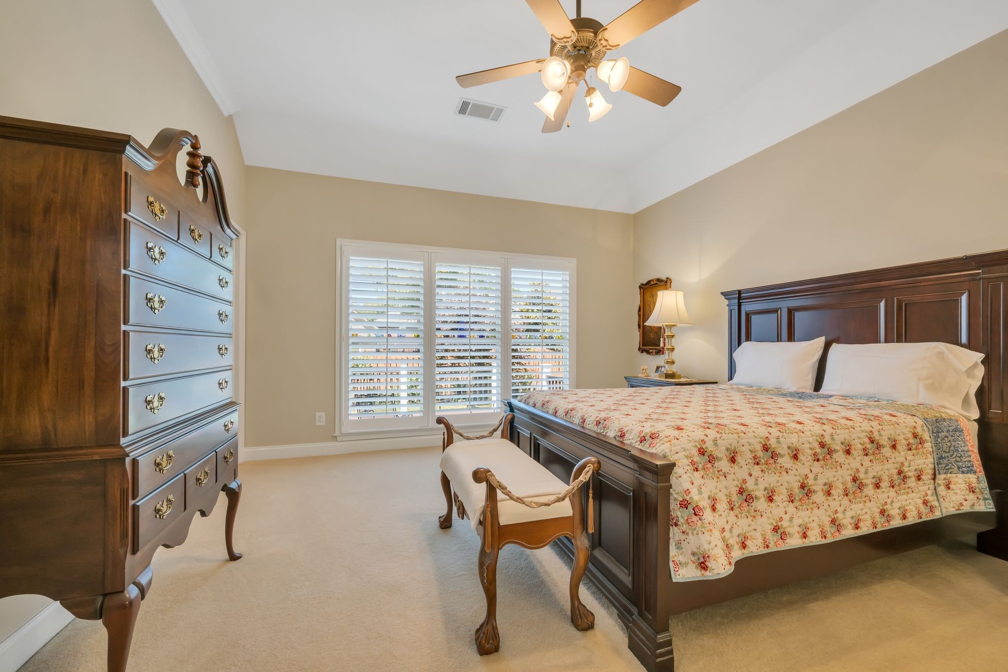 5153 Ravens Glen