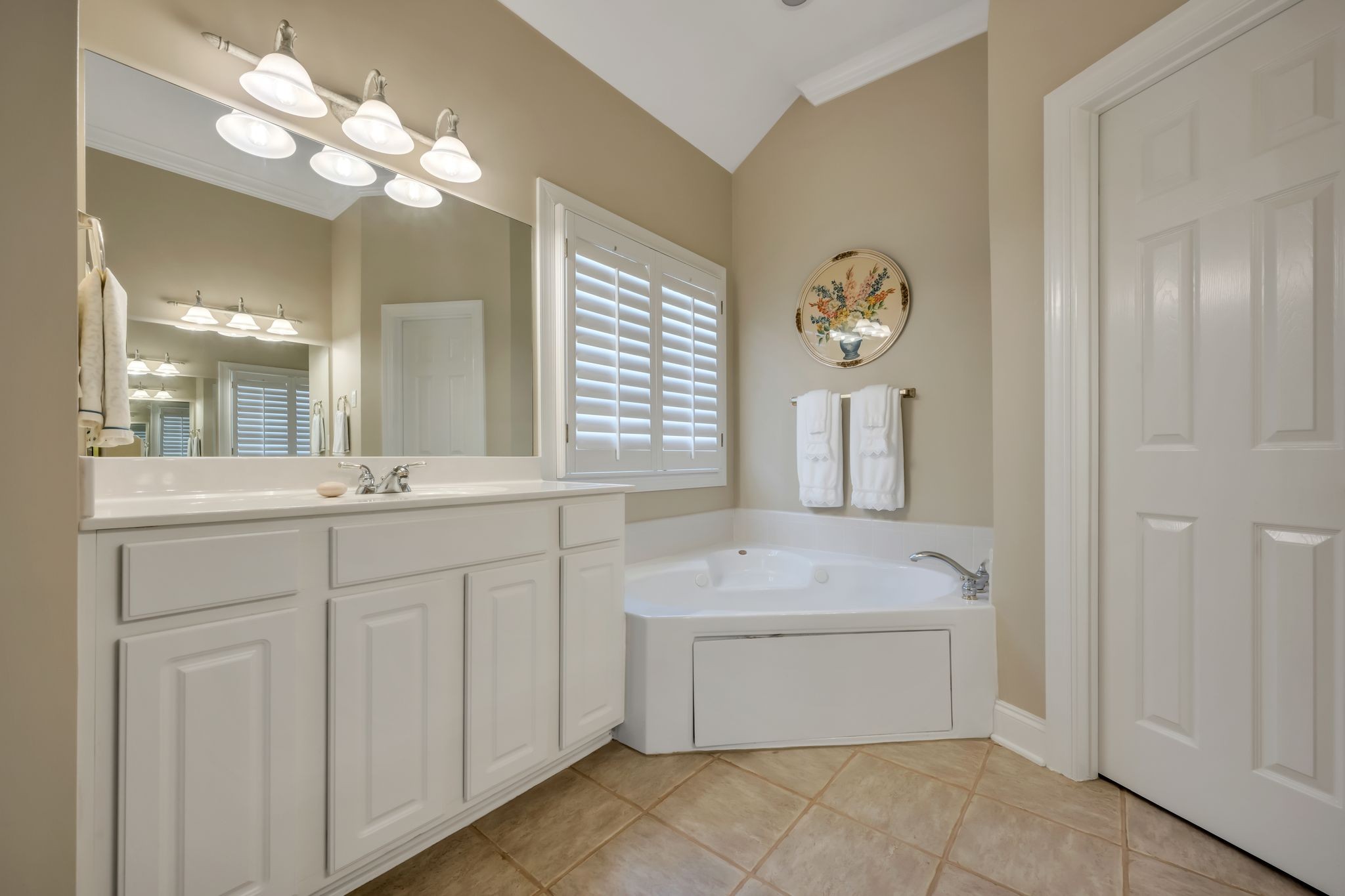 5153 Ravens Glen
