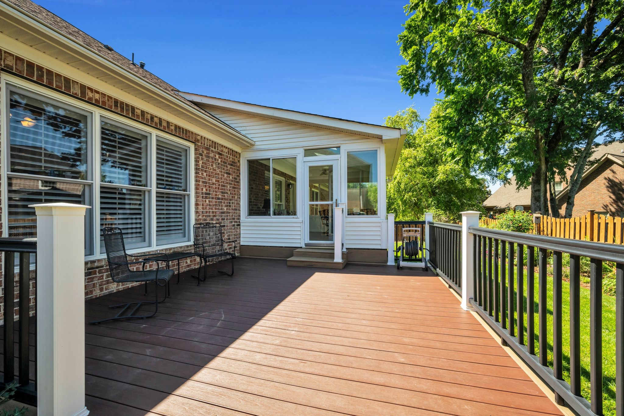 5153 Ravens Glen