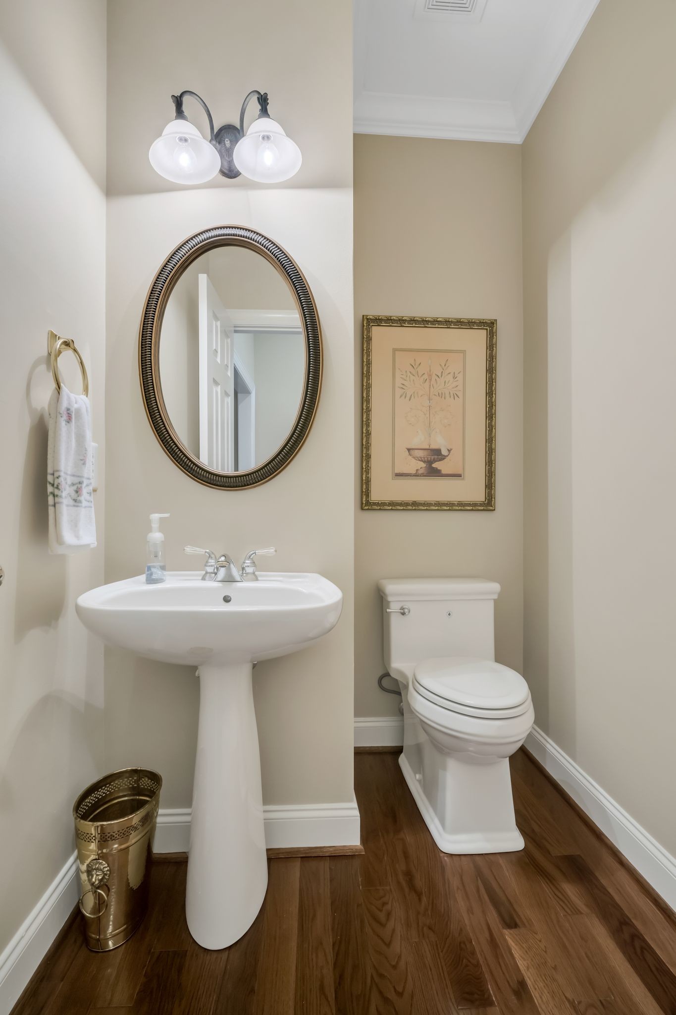 5153 Ravens Glen