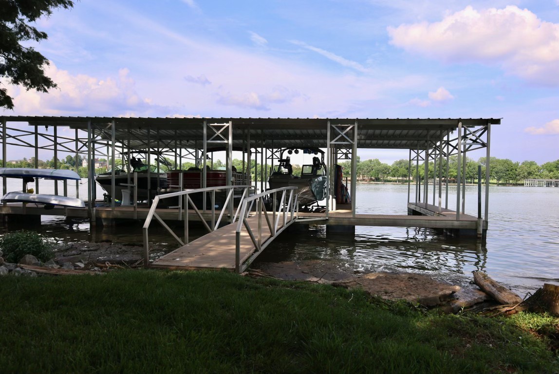 1537 Boardwalk Pl