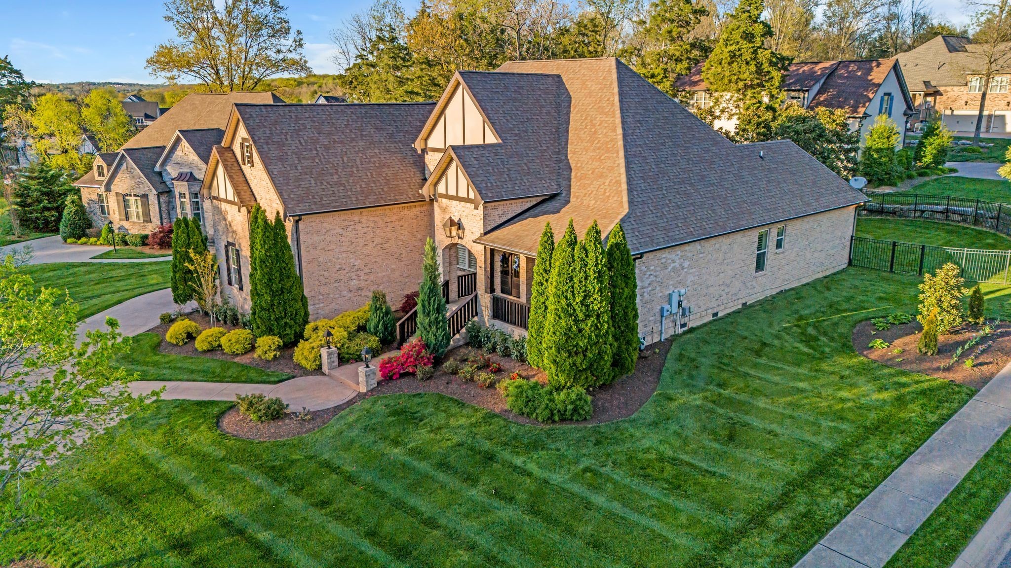 2300 Jonahs Ridge Ct