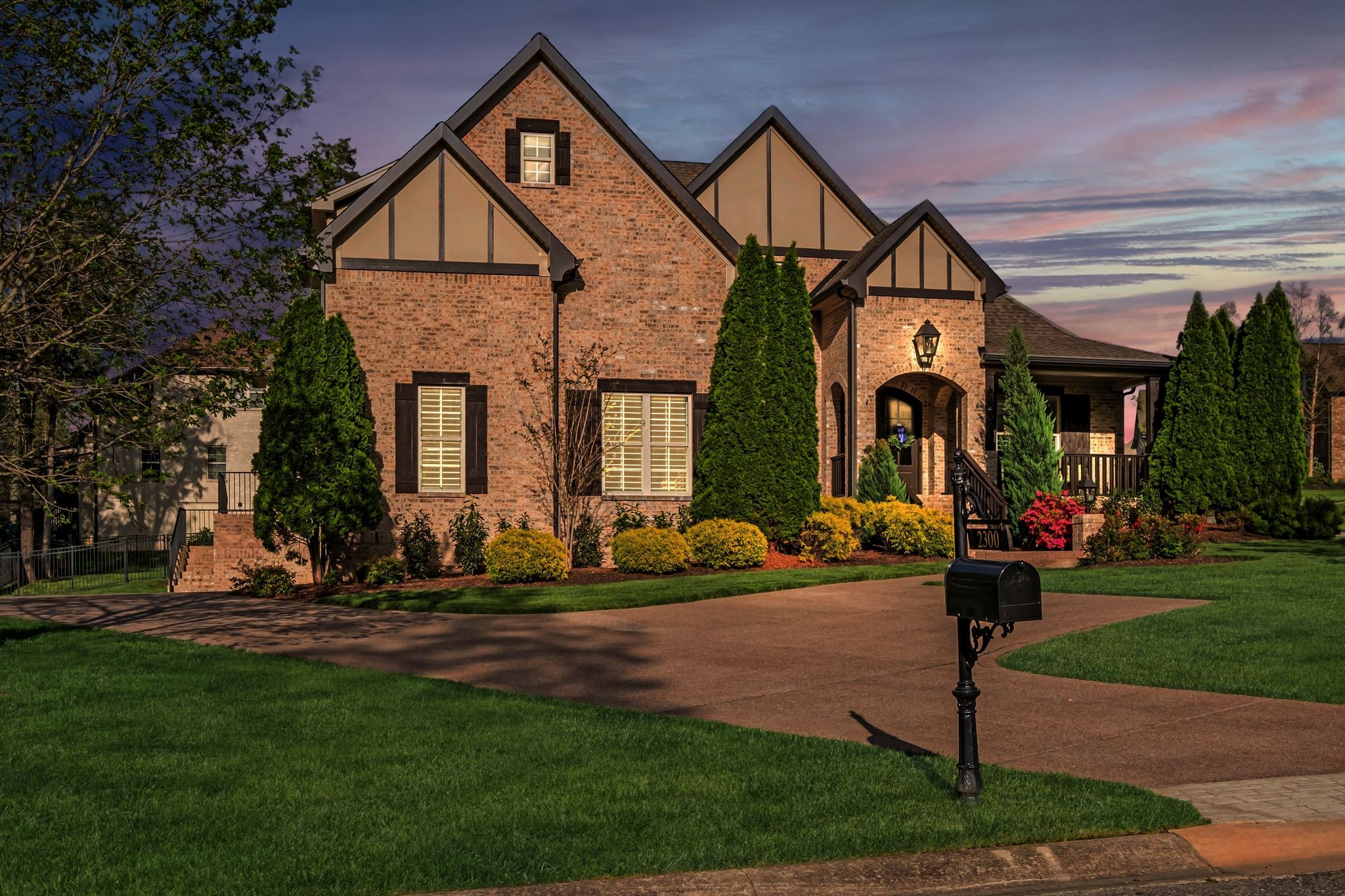 2300 Jonahs Ridge Ct