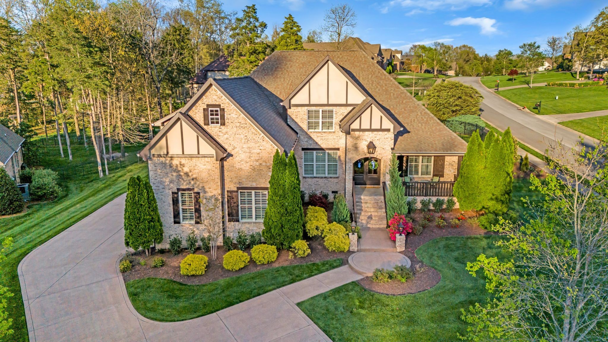 2300 Jonahs Ridge Ct