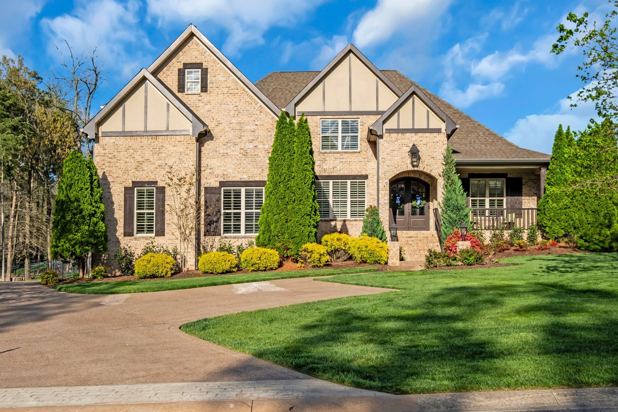 2300 Jonahs Ridge Ct