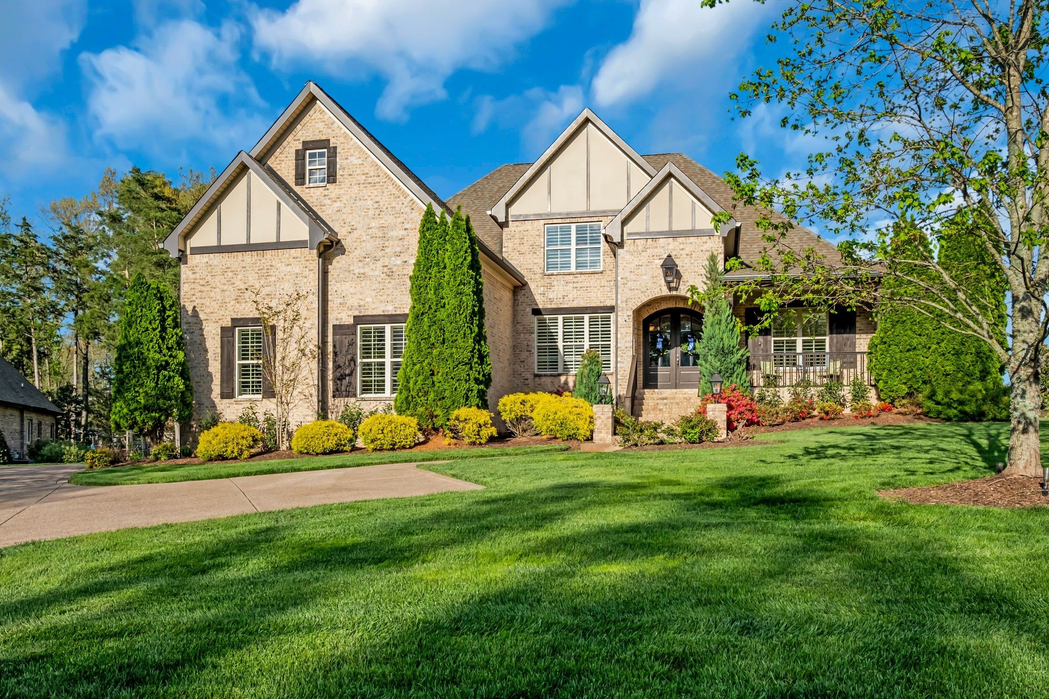 2300 Jonahs Ridge Ct