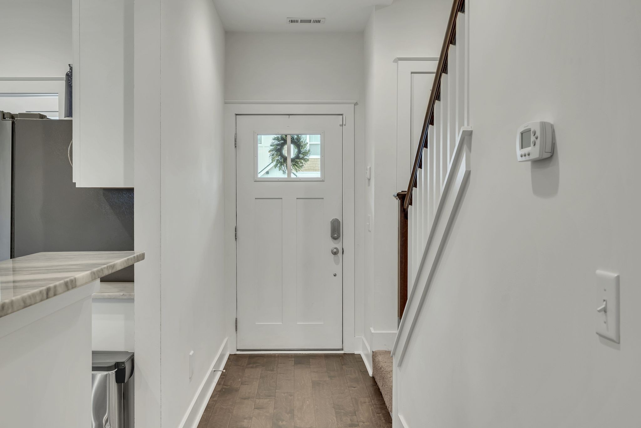 118 W Mill Dr