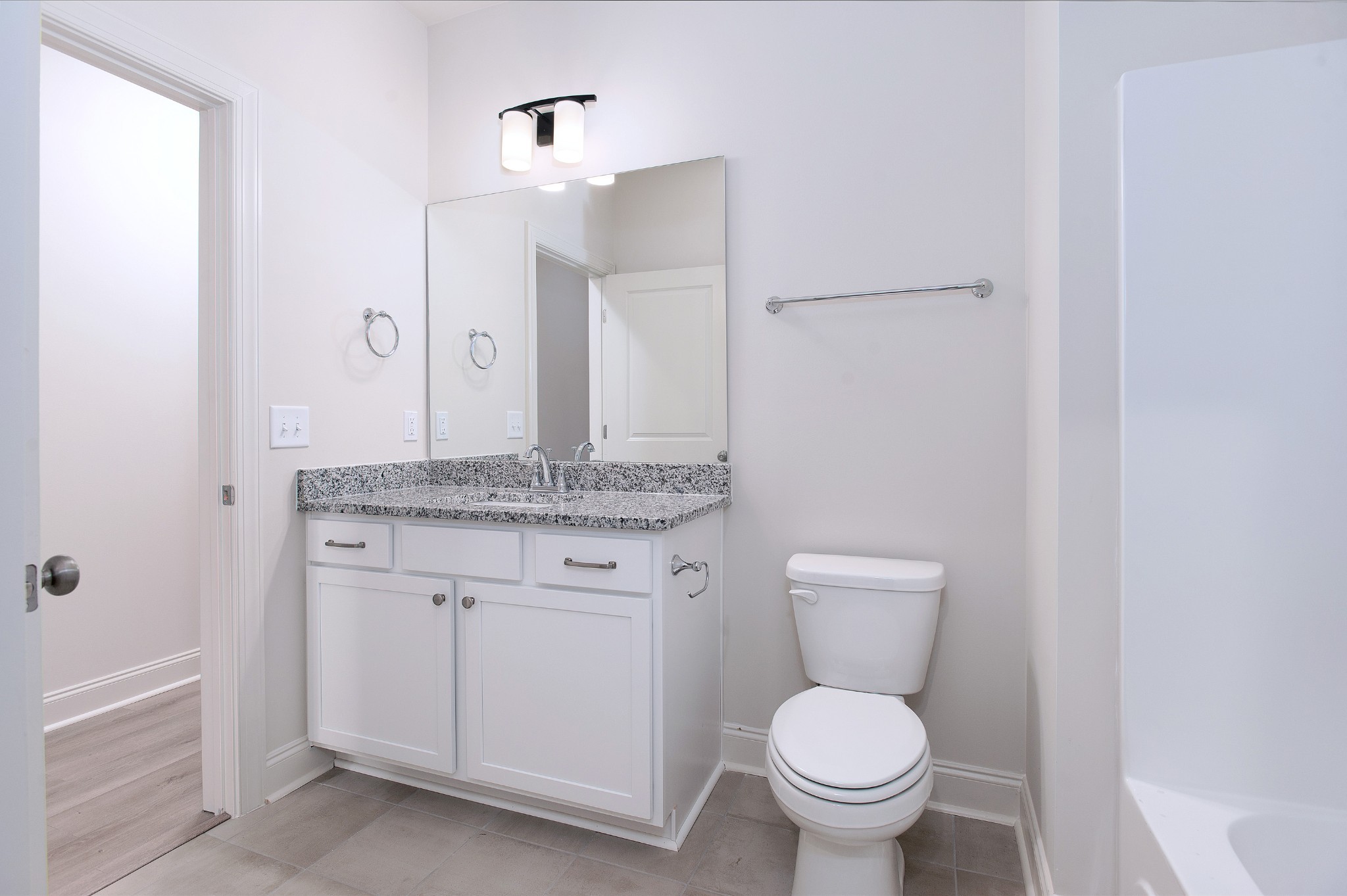 482 Portsdale Dr Unit: 8