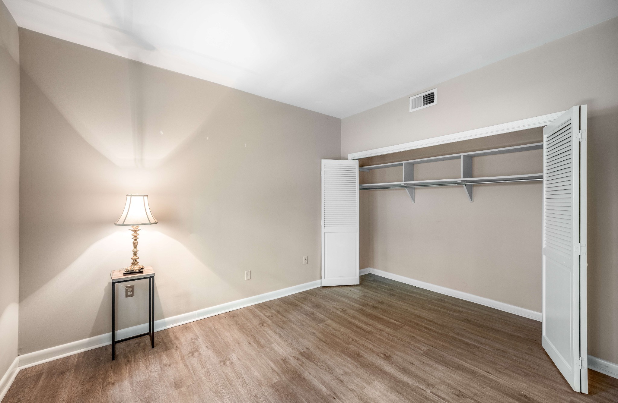 4505 Harding Pike Unit: 164