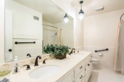 104 Steeplechase Ln