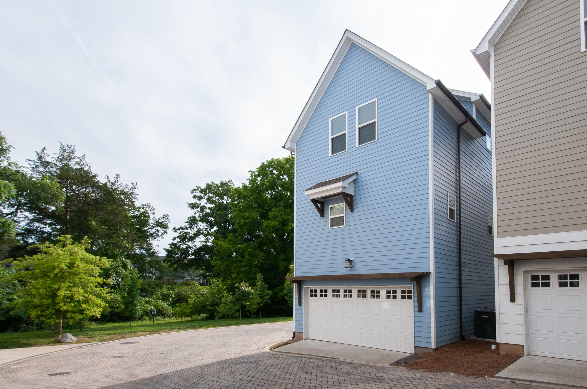 620 Parkvue Place Dr