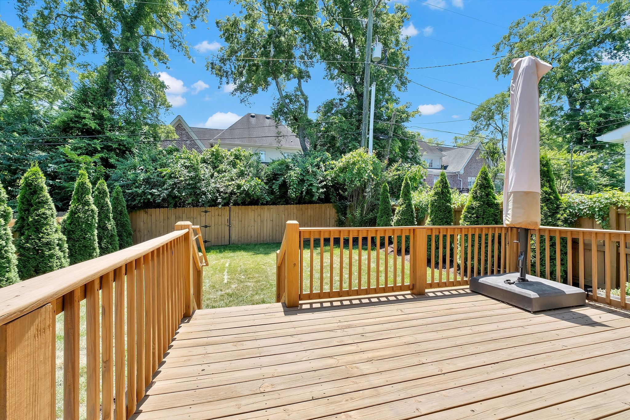 1909B Kimbark Dr