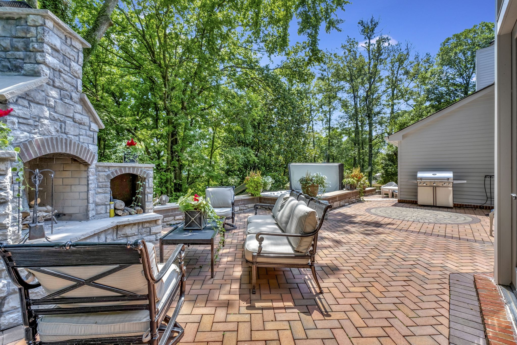 1106 Park Ridge Drive