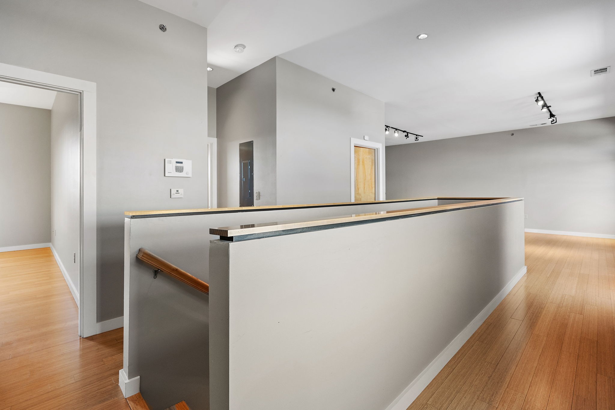 1706 18th Ave, S Unit: 306