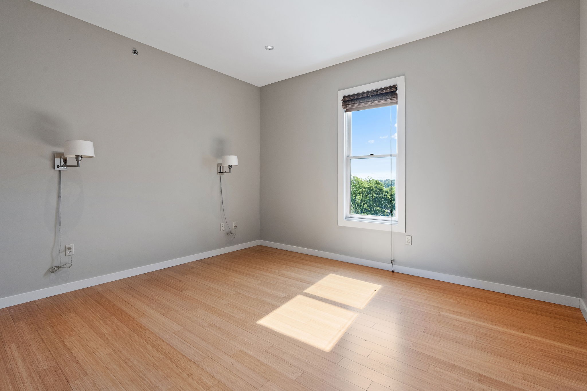 1706 18th Ave, S Unit: 306