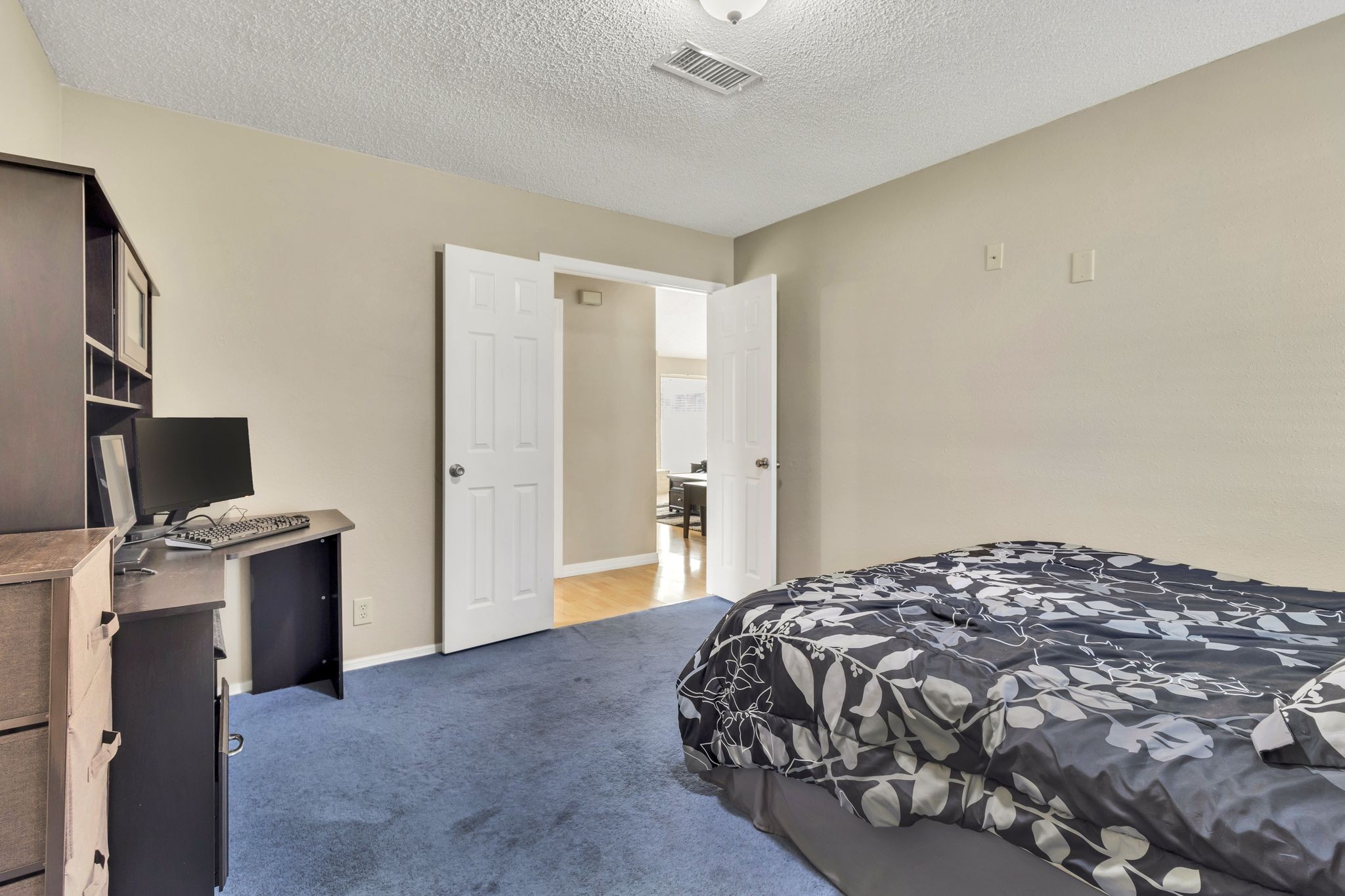 1013 Bret Ridge Dr