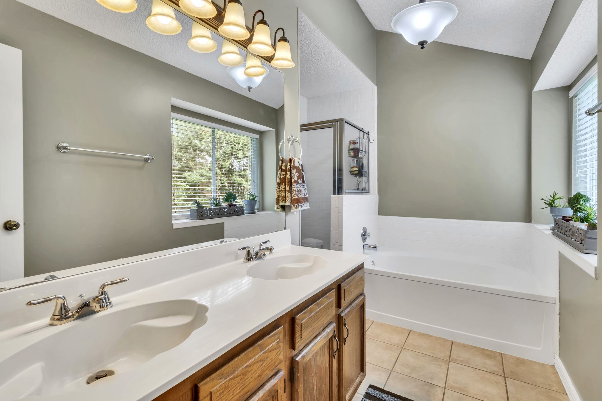 1013 Bret Ridge Dr