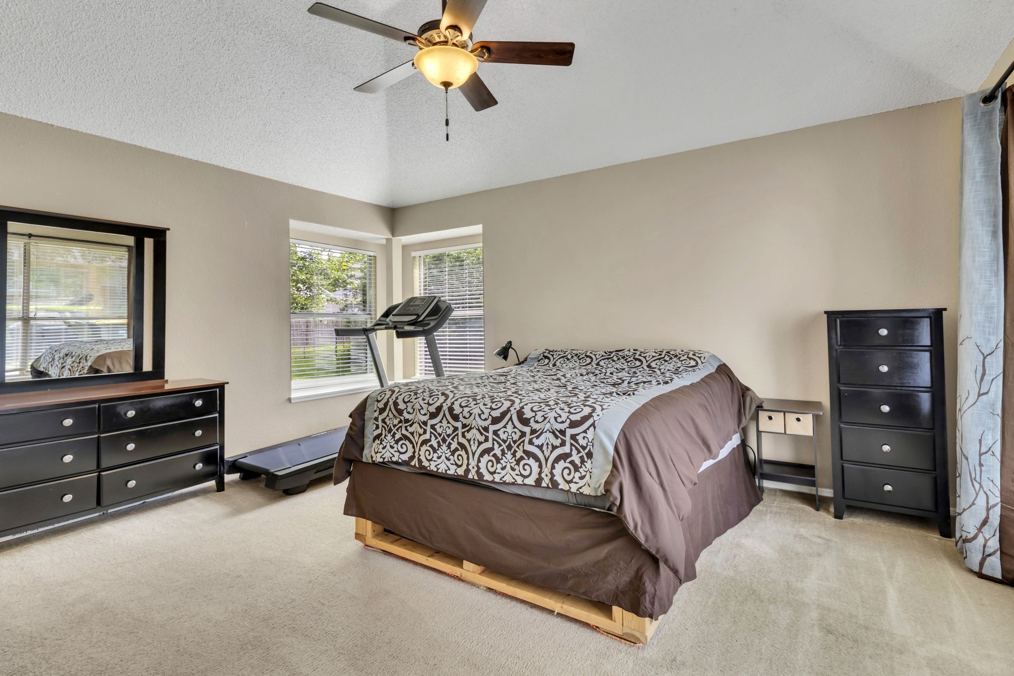 1013 Bret Ridge Dr