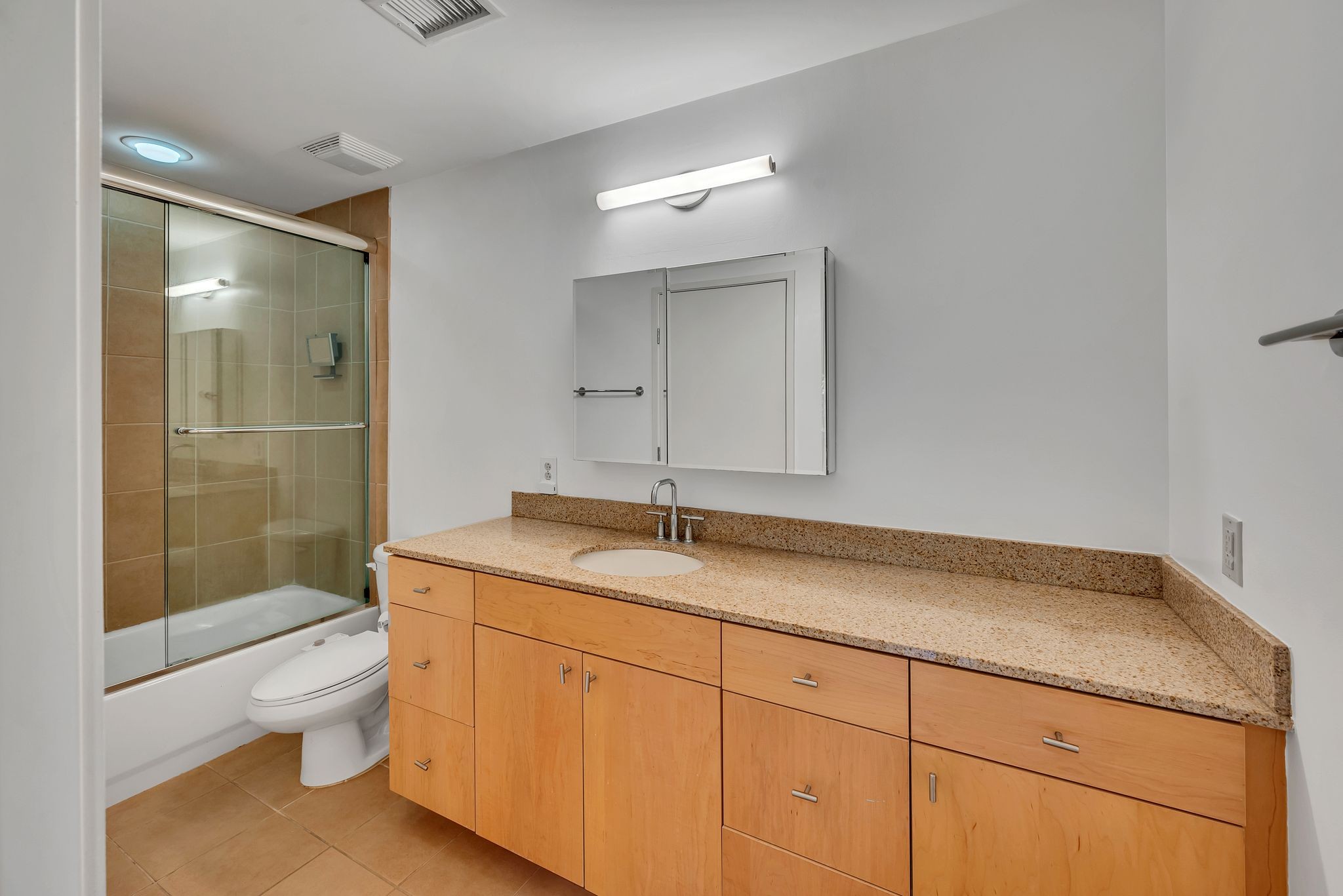 1101 18th Ave, S Unit: 407