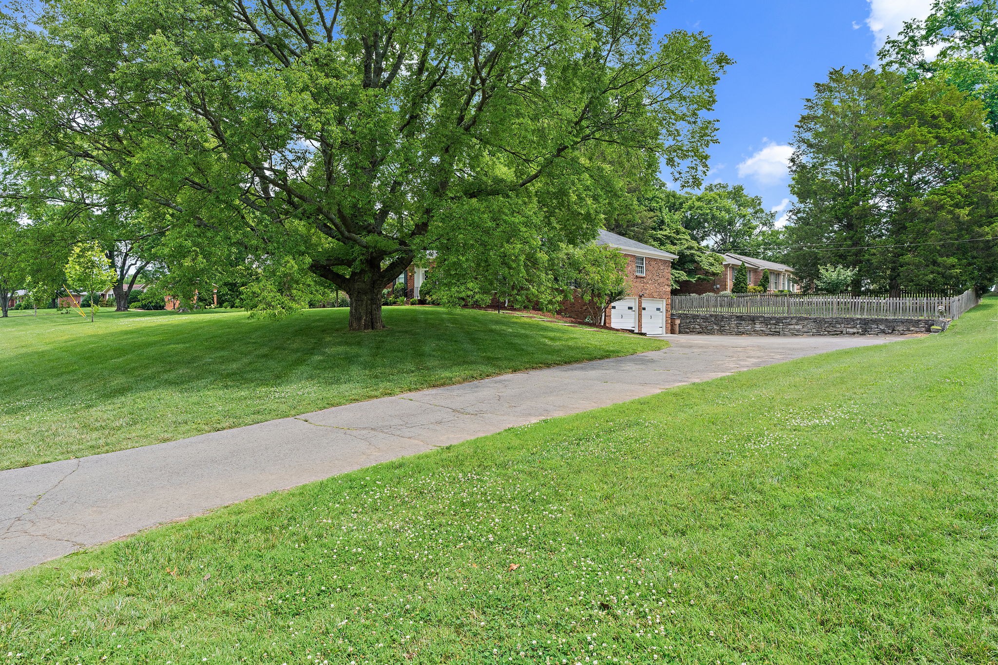 5217 Pritchett Dr