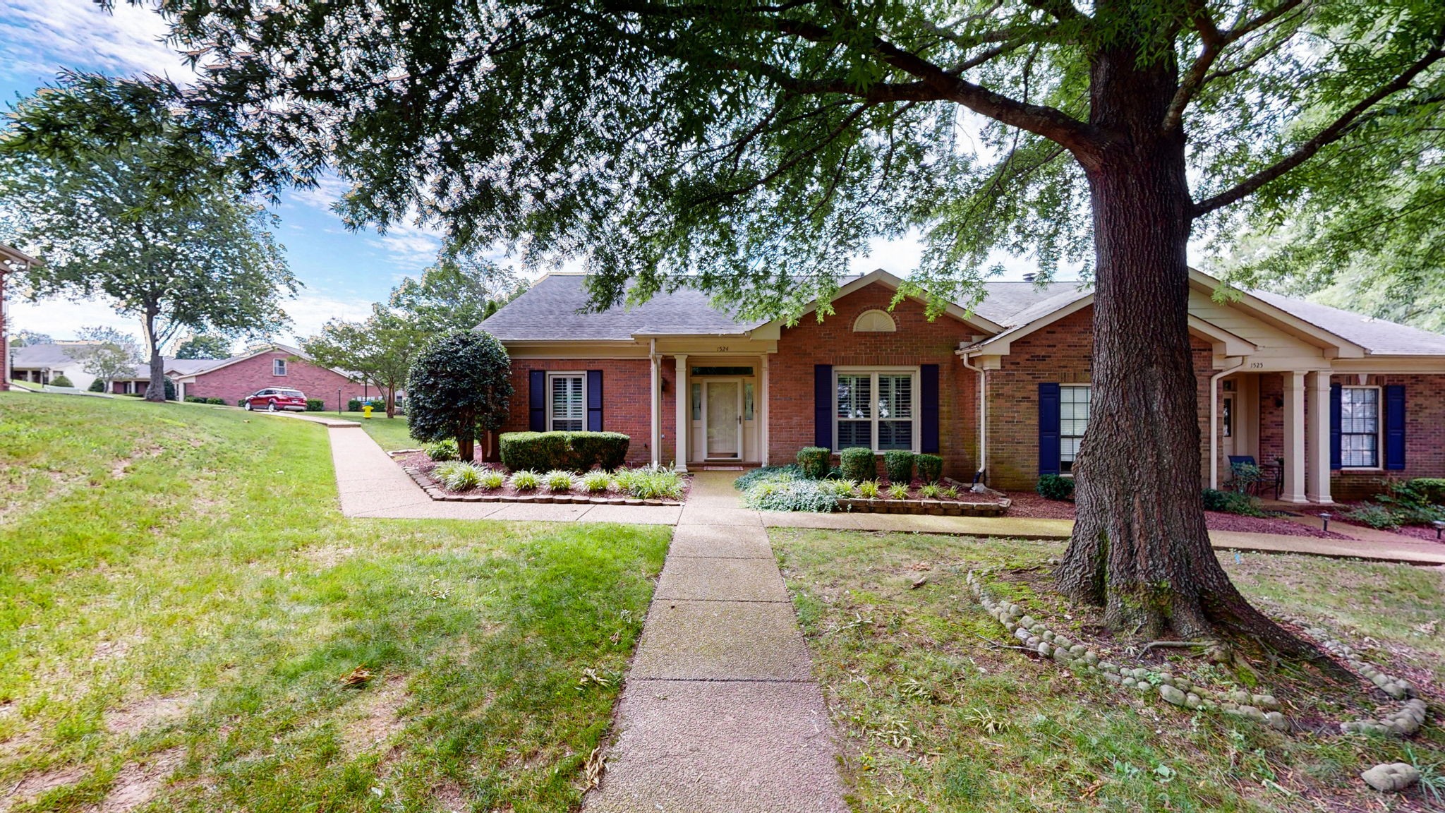 1524 Brentwood Pointe