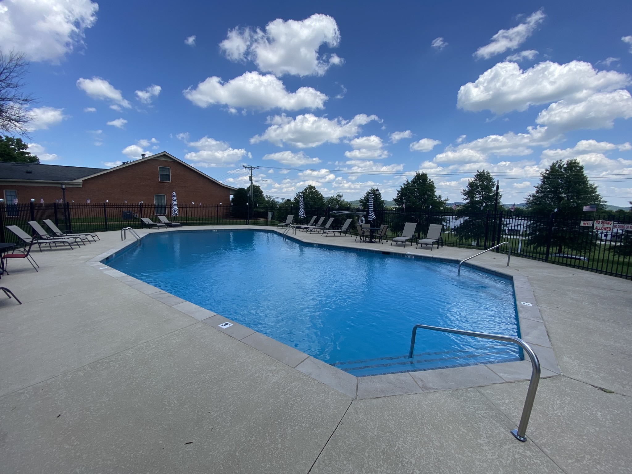 1524 Brentwood Pointe