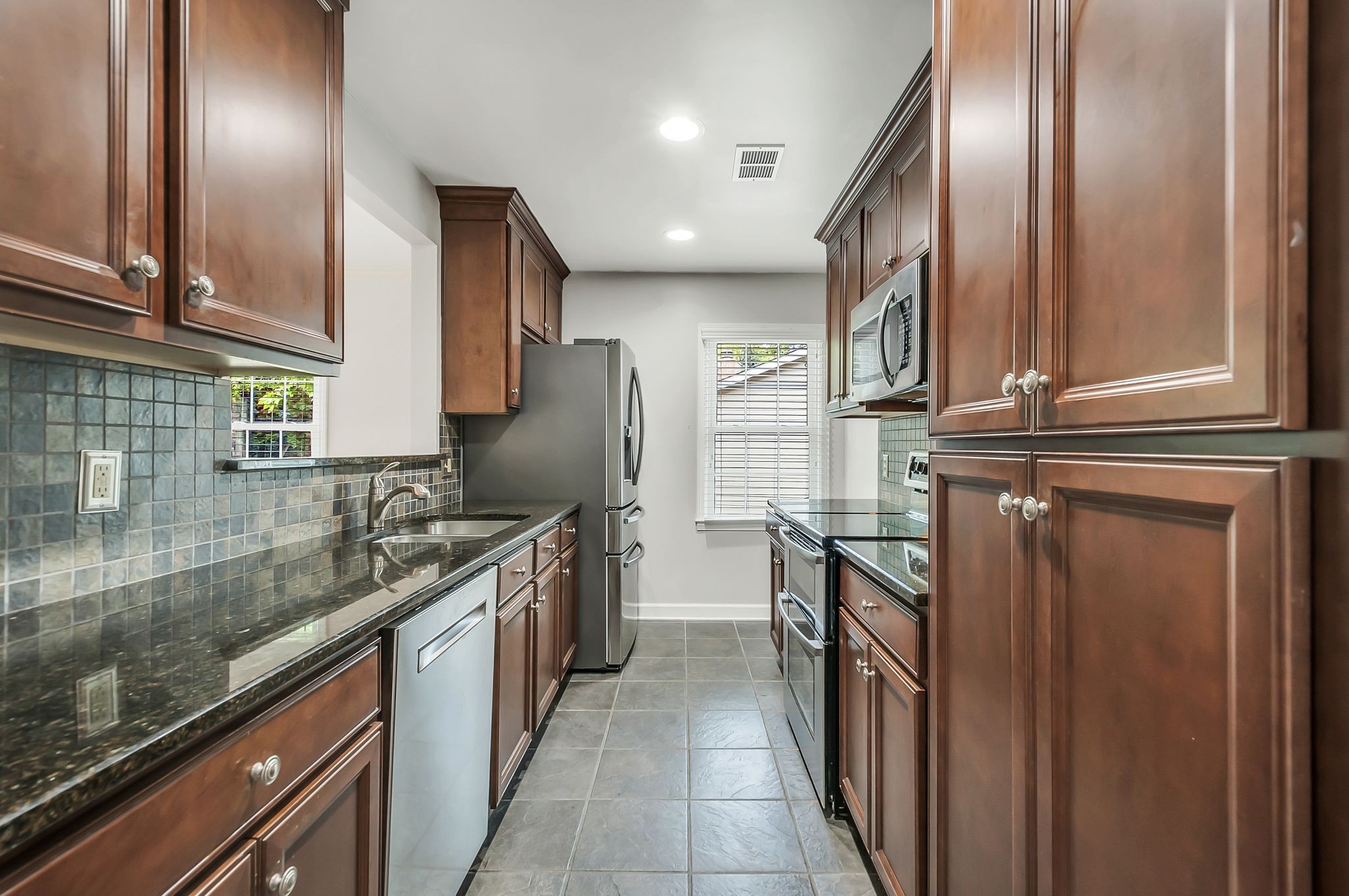 219 Cana Cir