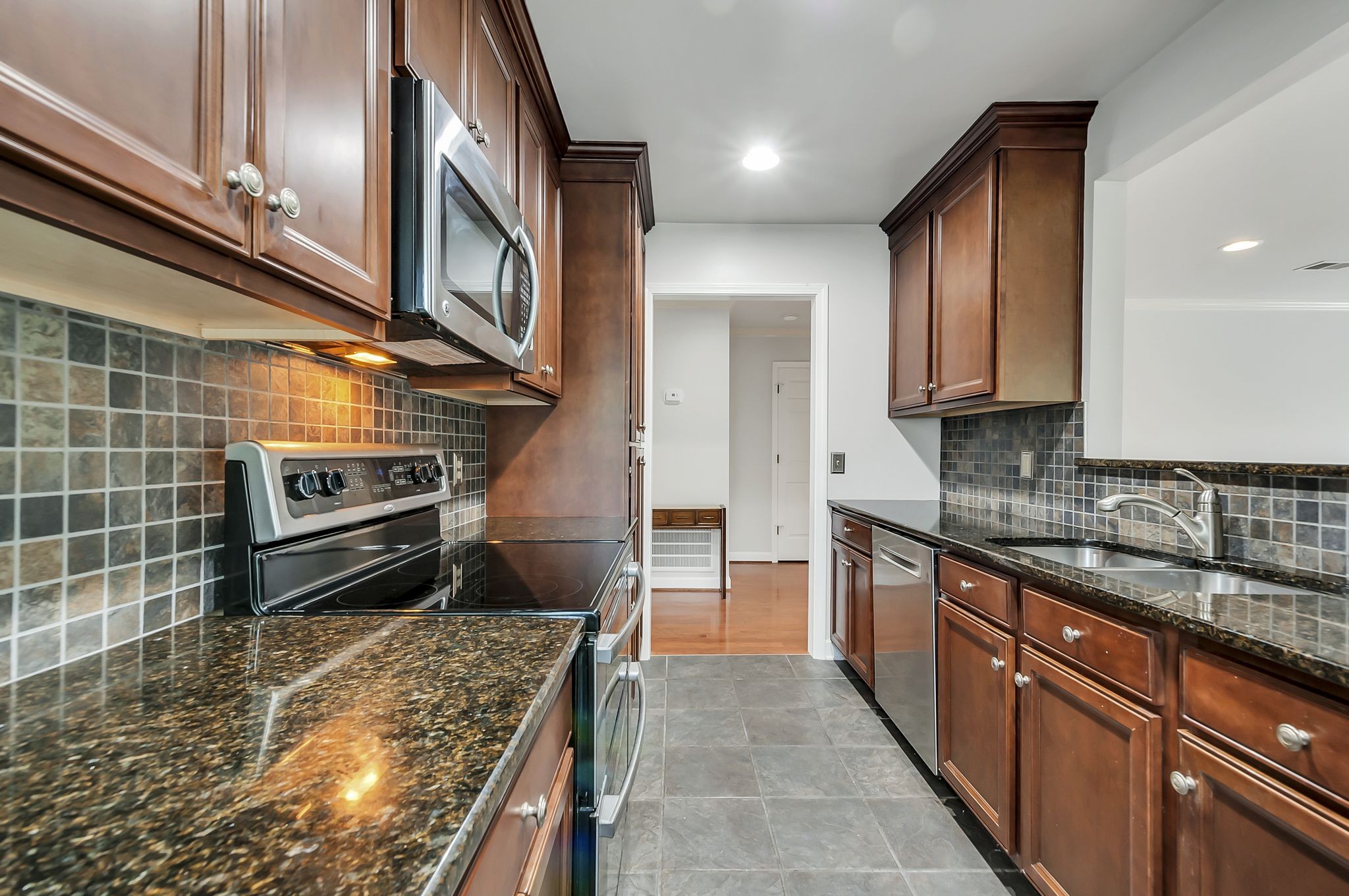 219 Cana Cir