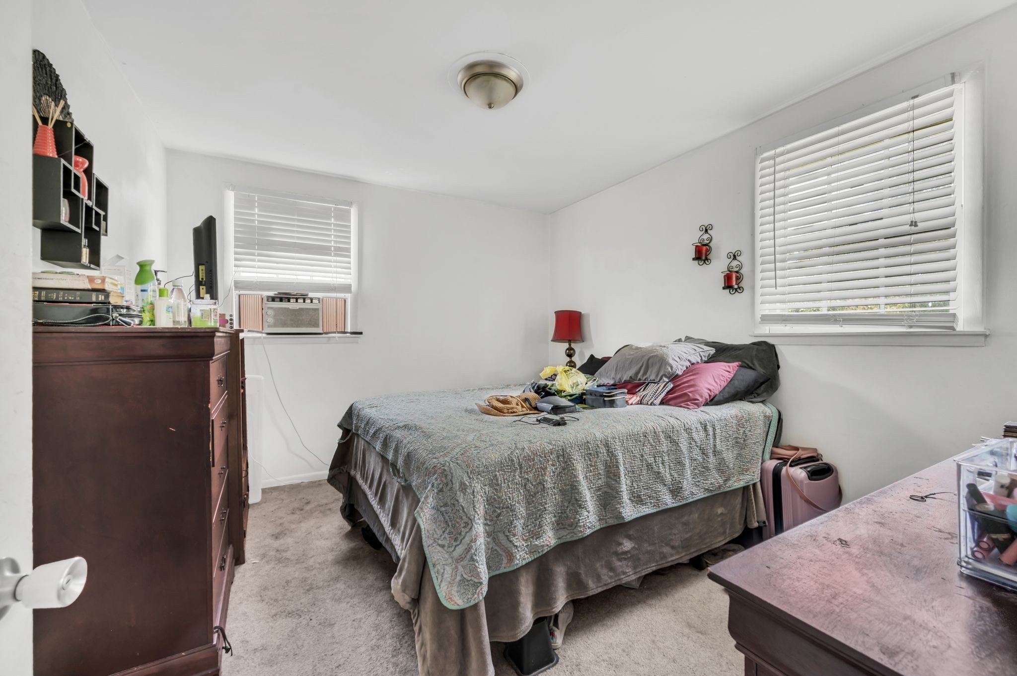604 McPherson Ct, S