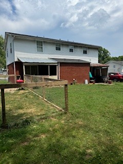 606 McPherson Ct, S