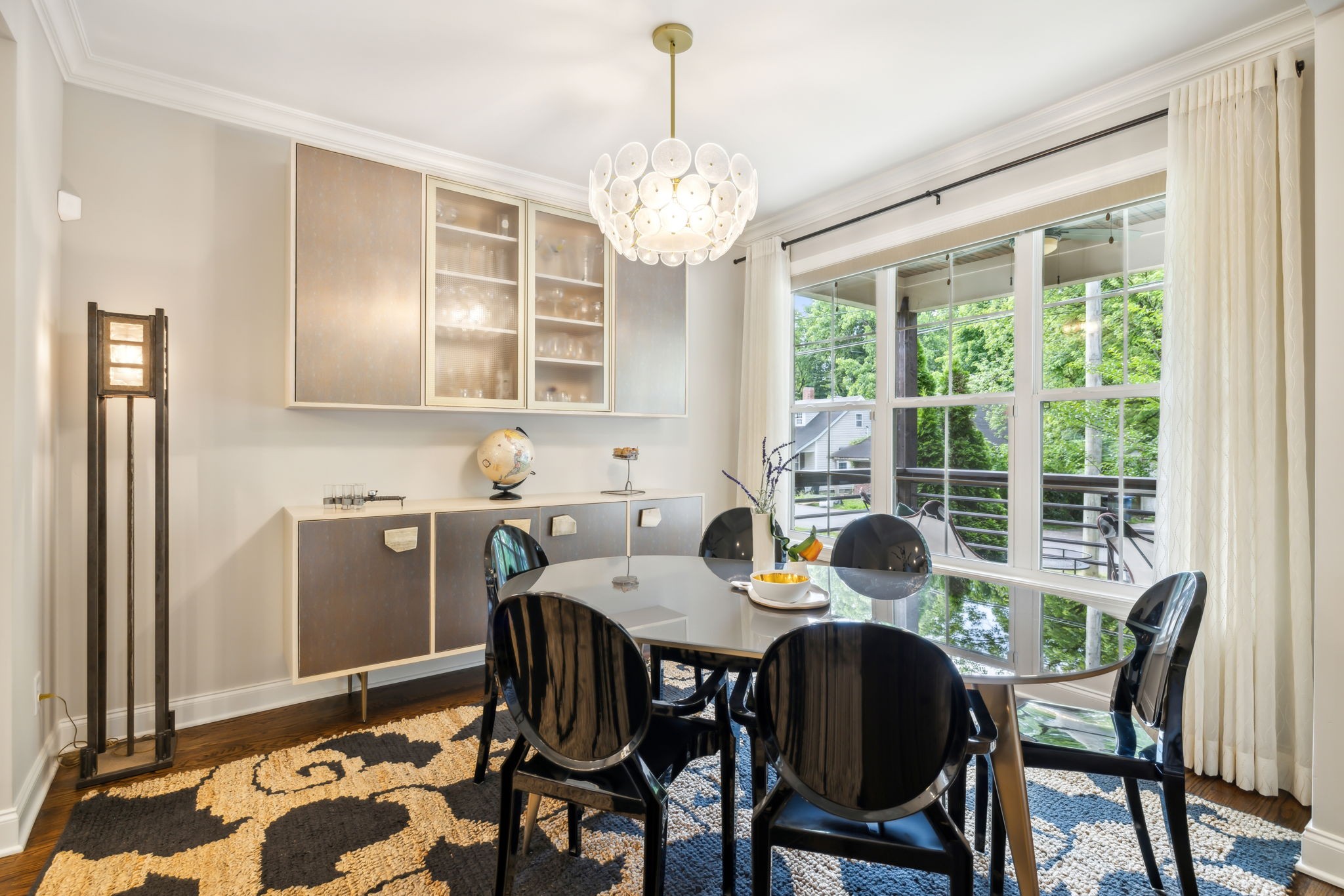 948 Glass St