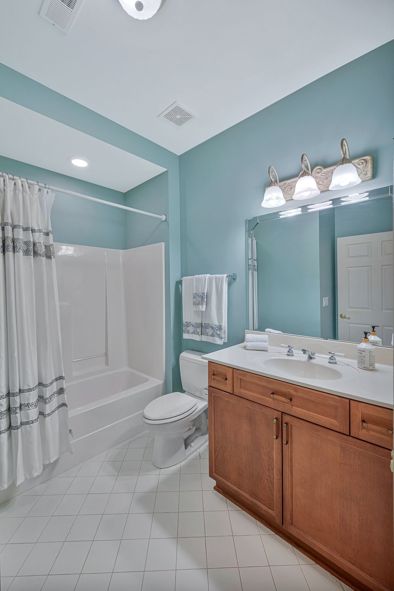 7007 Sunrise Cir