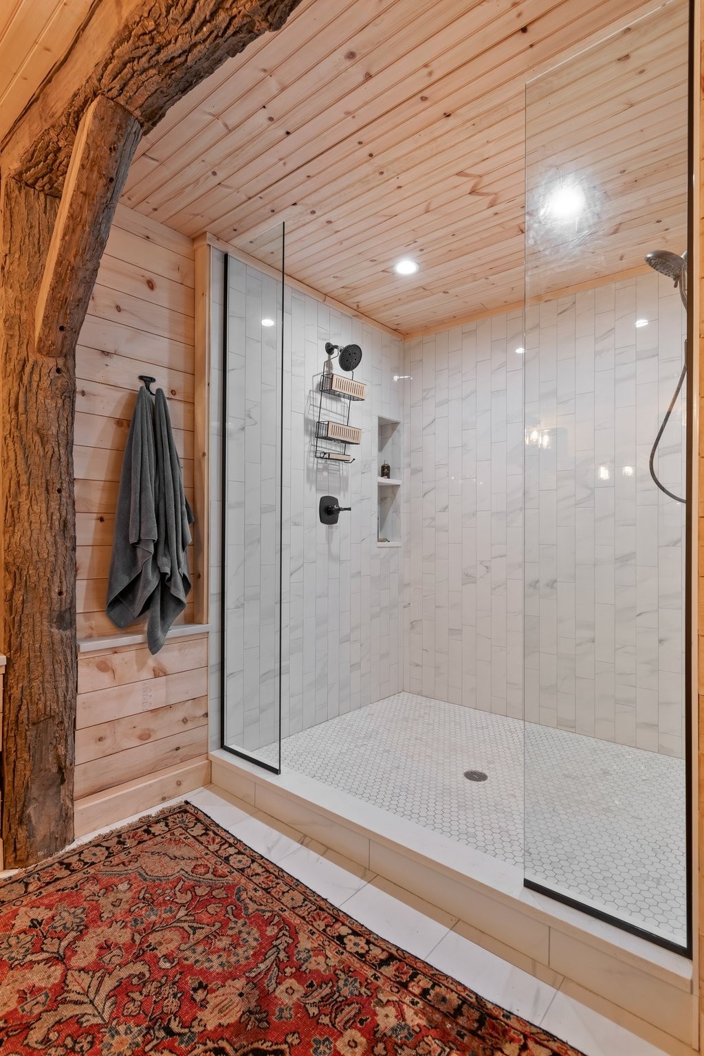 941 Jones Hollow Lane