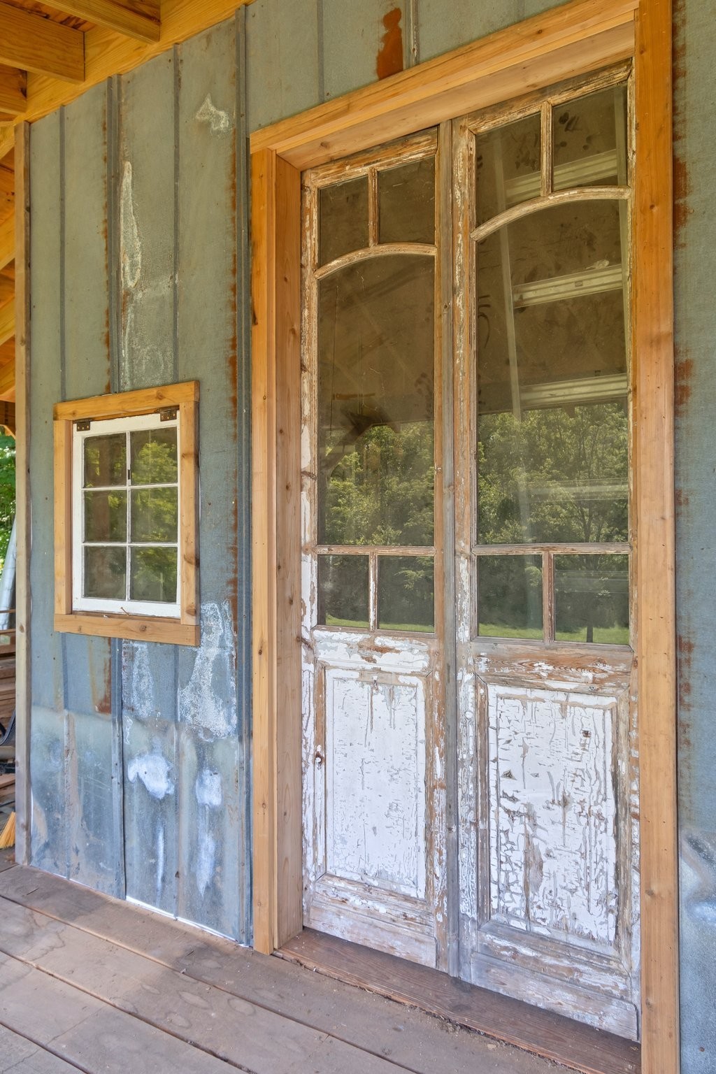 941 Jones Hollow Lane