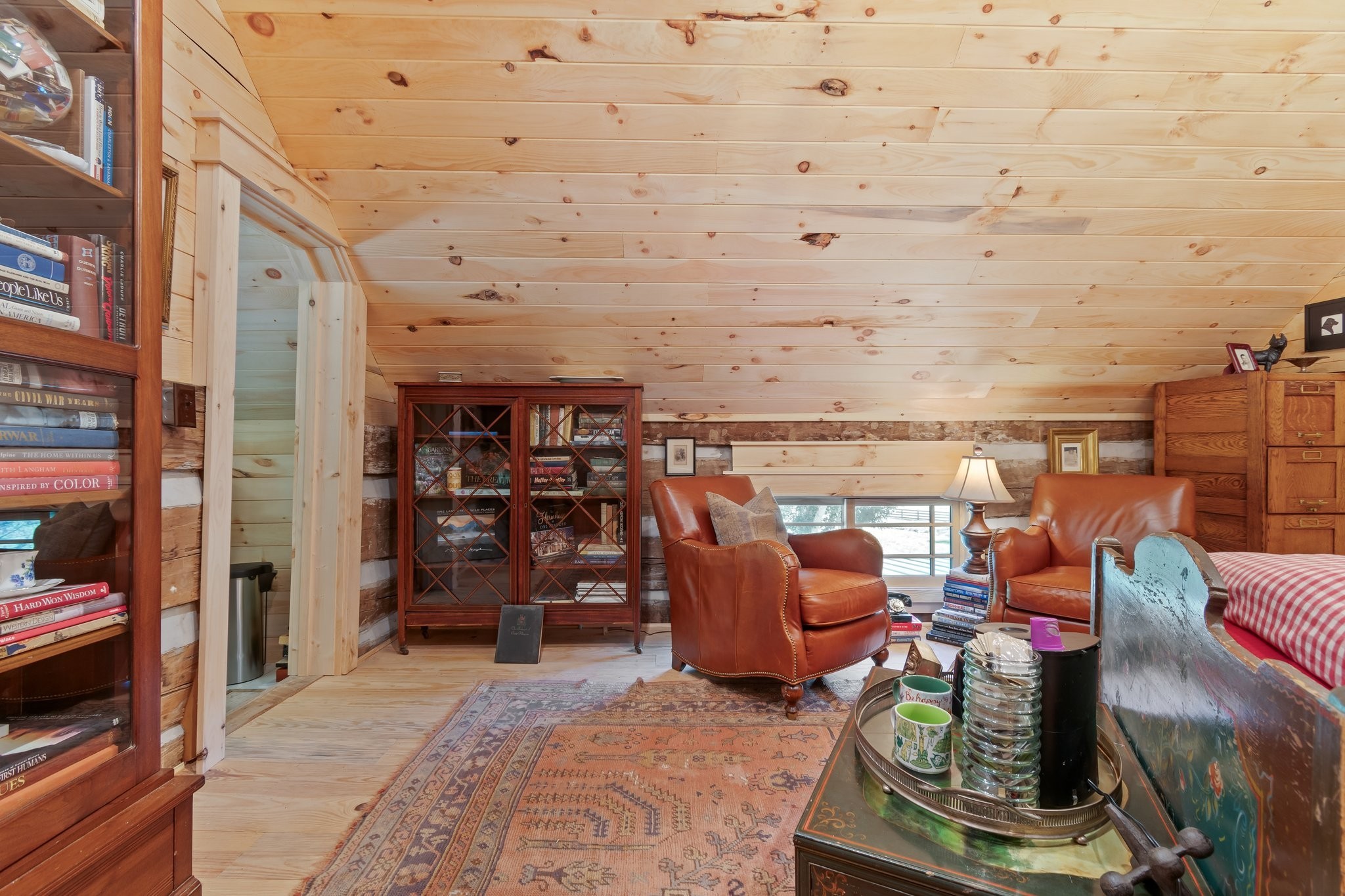 941 Jones Hollow Lane