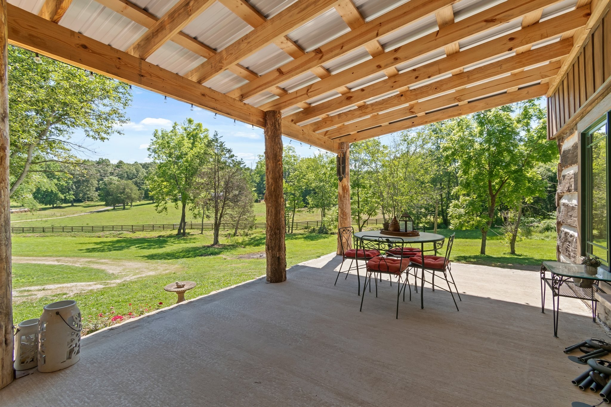 941 Jones Hollow Lane