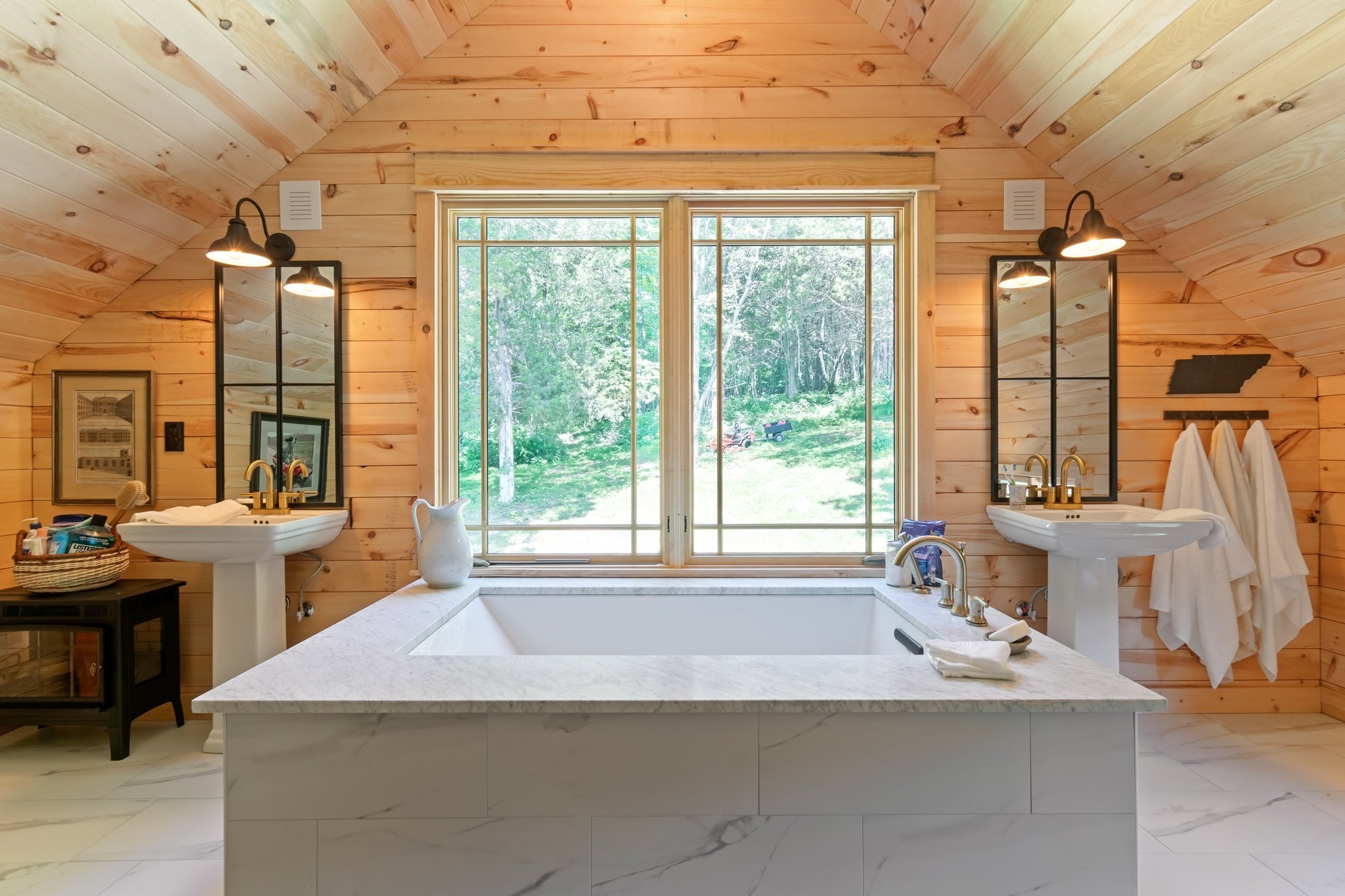 941 Jones Hollow Lane