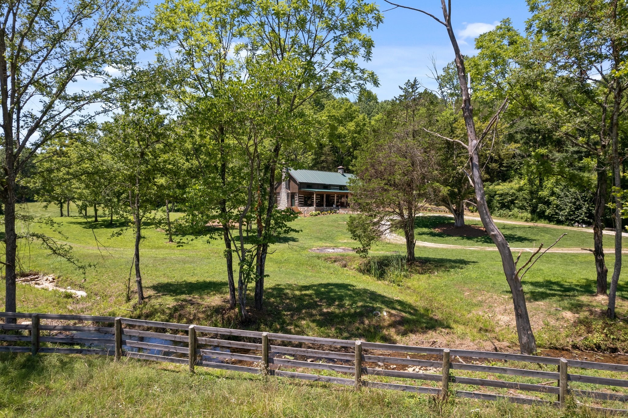 941 Jones Hollow Lane